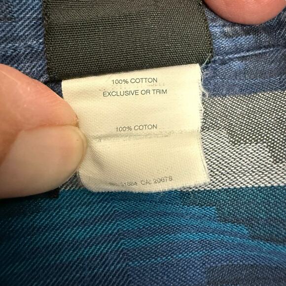 Patagonia Shirt Mens Large Button Up Southwest Striped Made In Portugal Vintage - Picture 10 of 11